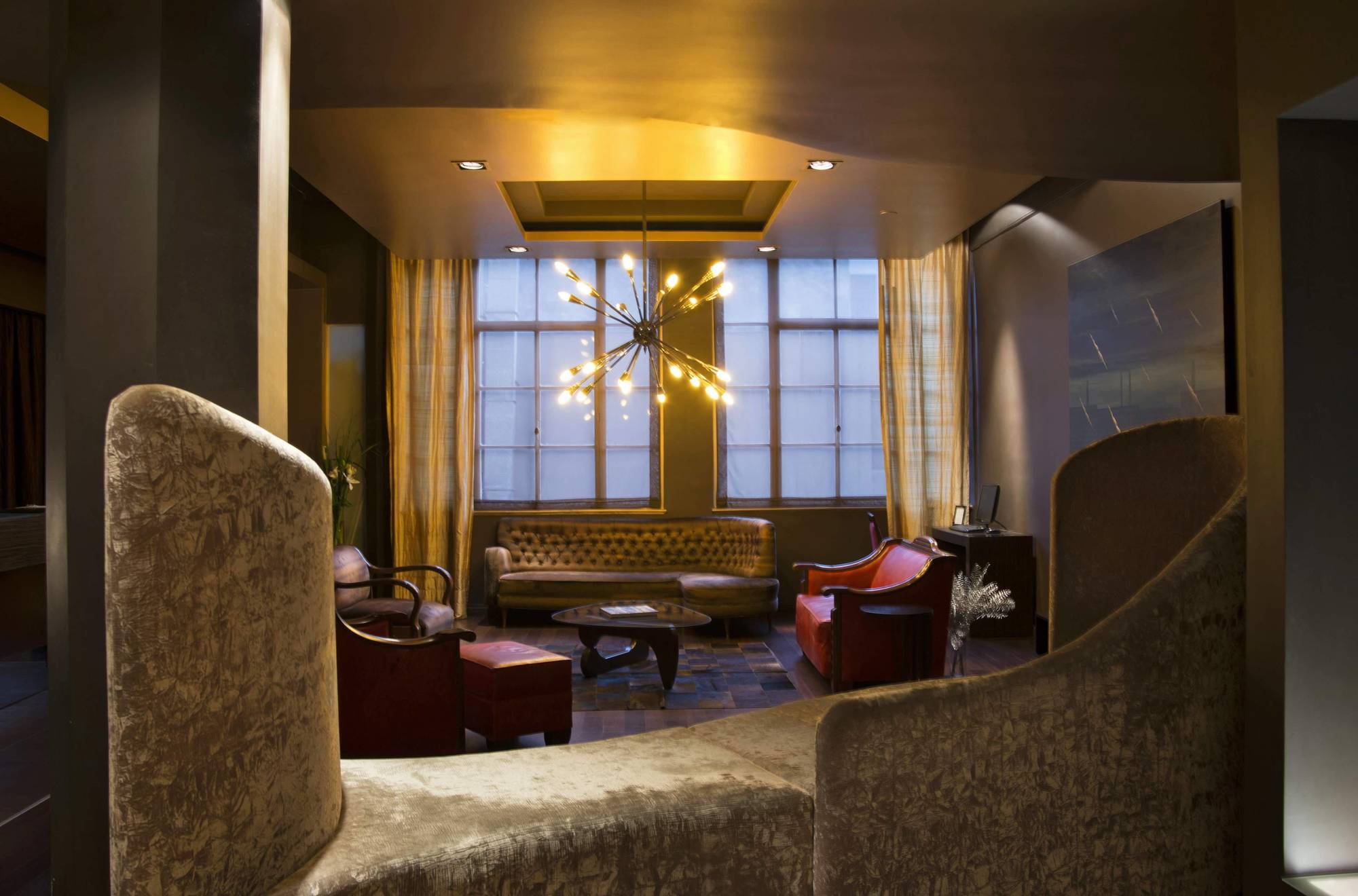 Hotel Moreno By Tay 4*